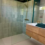 Maison De Caractere 3 Min A Pieds Gare Et Tram, Proche Centre , Garage *