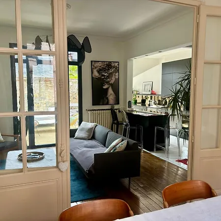 Maison De Caractere 3 Min A Pieds Gare Et Tram, Proche Centre , Garage Vakantiehuis