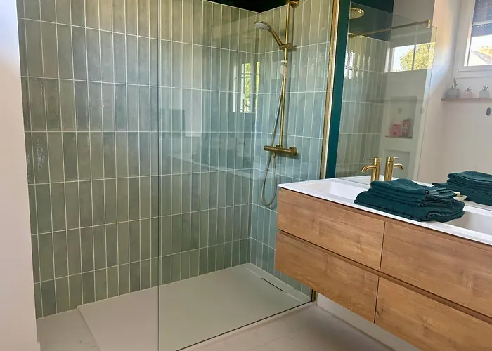 Maison De Caractere 3 Min A Pieds Gare Et Tram, Proche Centre *