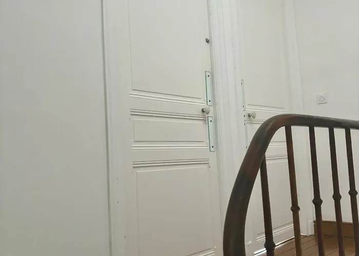 Maison De Caractere 3 Min A Pieds Gare Et Tram, Proche Centre